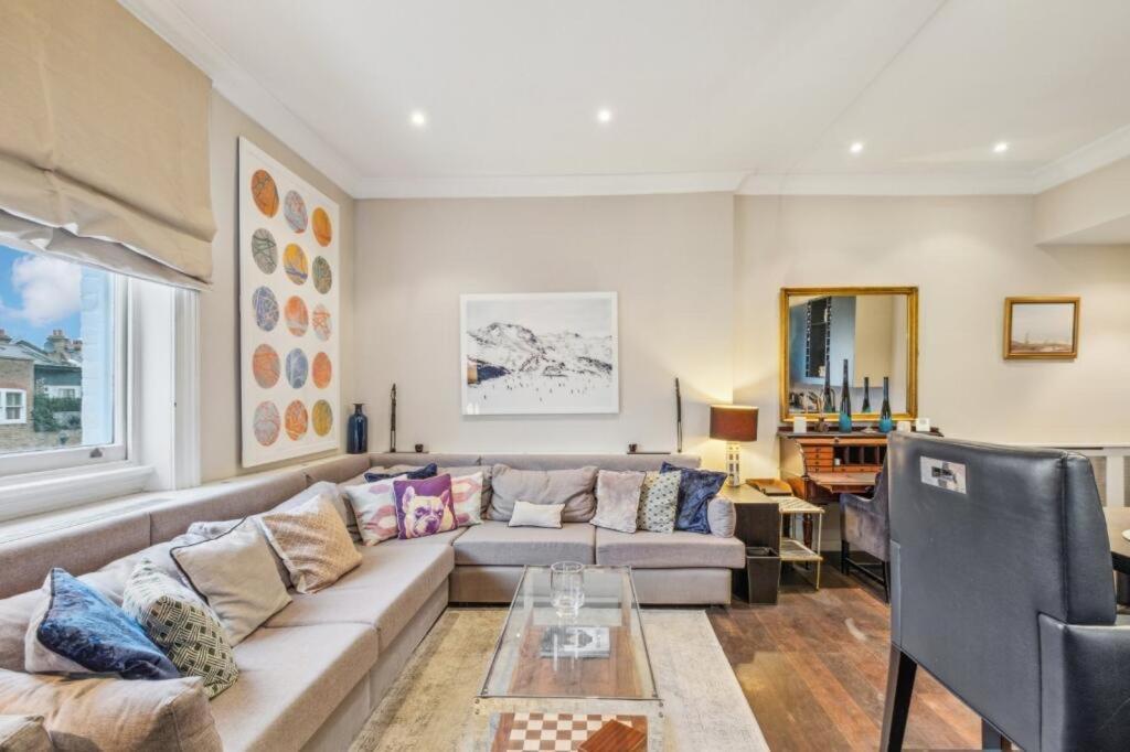 Charming And Full Of Character Apartment London Luaran gambar
