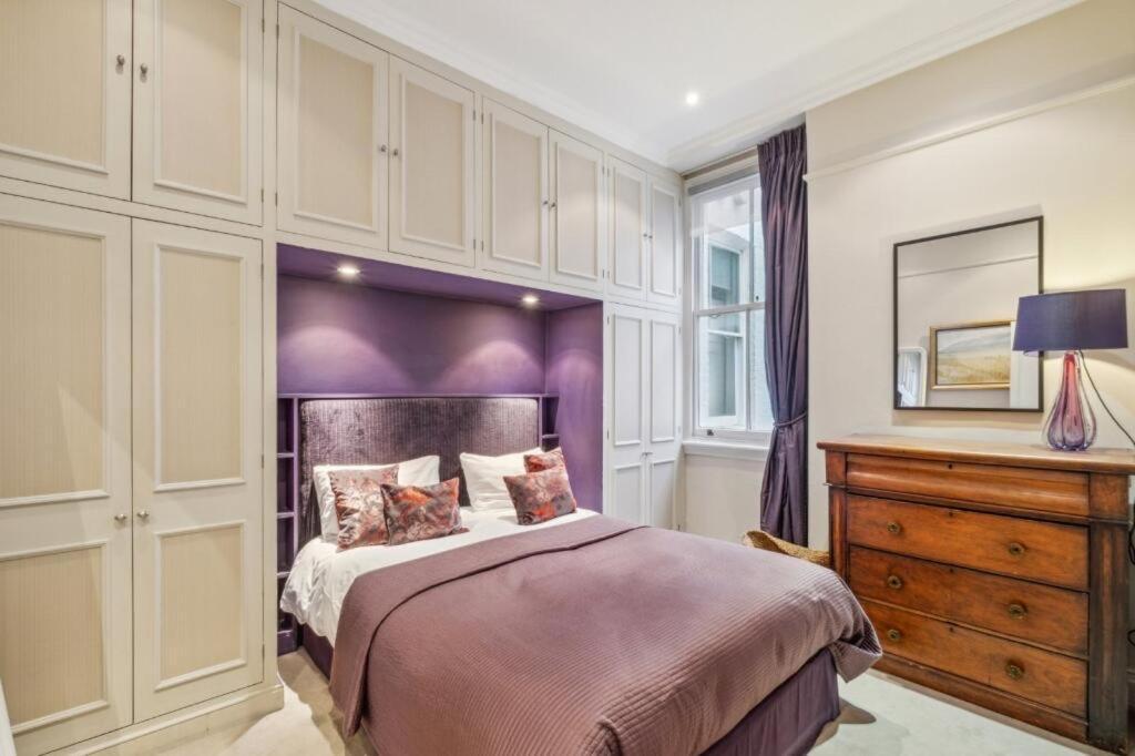 Charming And Full Of Character Apartment London Luaran gambar